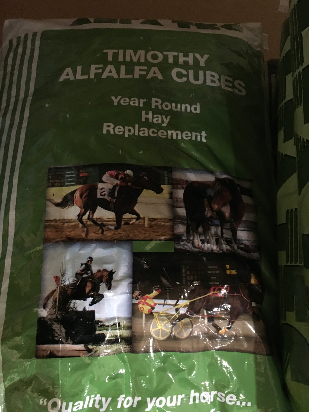 Alfa-Tec Timothy Alfalfa Cubes